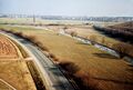 Blick vom Main-Donau-Kanal auf den Zenngrund an der Vacher Brücke (im Hintergrund Stadeln), Feb. 1994