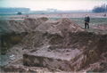 Betonsockel eines 8,8-cm-Geschützes der Flak-Batterie Höfen. Bodensondierung vor Baubeginn von <!--LINK'" 0:17--> (1997)