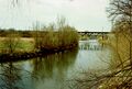 Die Regnitz mit der Regnitztalbrücke, April 1993