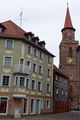 <!--LINK'" 0:44--> und <!--LINK'" 0:45--> mit Blick in den Kirchhof zum Turm der <a class="mw-selflink selflink">Kirche St. Michael</a> 2019