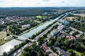 Blick über den Main-Donau-Kanal, im Vordergrund die Händelstraße mit der Wohnbebauung und dem Hochhaus Händelstraße 2, im Hintergrund Eschenau mit TV 1860 Fürth, Aug. 2021