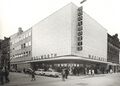 Eckhaus Schwabacher Str. 46 und Marienstraße 2 nach Neuerrichtung für Woolworth. Ganz Links Marienstr. 4, rechts Schwabacher Str. 44. Aufnahme wahrscheinlich von 1961