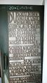 Teil des Eingangstores Bronzeguss der 10 Gebote in der Christuskirche <!--LINK'" 0:18--> vom Nürnberger Künstler Wilhelm Schiller 2012.