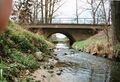 Blick unter die Farrnbach-Brücke Vacher Straße Richtung <!--LINK'" 0:6-->, April 1998