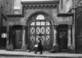 neoromanisches Eingangstor zum <!--LINK'" 0:6--> ca. 1935