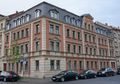 Mietshaus in Ecklage Leyher Straße 12 mit gleichartigem Mietshaus Kaiserstraße 162, April 2020