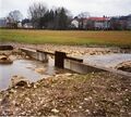 Auslassbauwerk mit prov. Stautafel an der Rednitz für den neuen Fischwanderweg Rednitzgraben, Dezember 2007