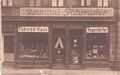 Schaufenster der Fahrradhandlung Hegendörfer im Jahr 1936