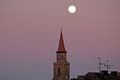 Vollmond über der Kirche St. Michael, Mrz. 2019