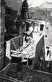 Zerstörungen in der <!--LINK'" 0:56--> nach Fliegerangriff 28. 11. 1944; hier Schlafzimmer im ersten Stock und Rednitzhof 1