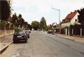 Blick in die <a class="mw-selflink selflink">Vacher Straße</a> nach der Einmündung <!--LINK'" 0:73--> Richtung Norden im August 2004