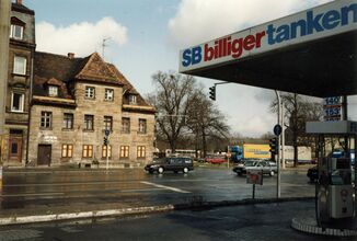 168 NL-FW 04 Schaack Tankstelle 1992.jpg