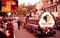 Festwagen und Brauereigespann der <!--LINK'" 0:66--> im Festzug der 225. Erlanger Bergkirchweih 1980