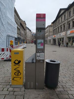 Öffentlicher Fernsprecher Schwabacher Straße 28.1.jpg