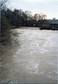 Hochwasser der <!--LINK'" 0:222--> mit Blick auf das Stauwehr der abgerissenen <!--LINK'" 0:223--> im Februar 1981