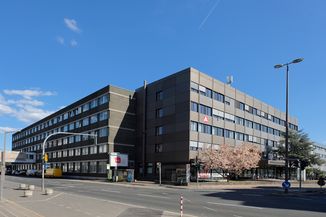 Agentur für Arbeit Ludwig-Quelle-Straße 20 April 2020 1.jpg