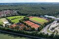 Der Sportverein TV Fürth 1860 an der Coubertinstraße in Eschenau, im Hintergrund der Stadtwald, Aug. 2021