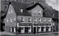 Postkarten-Ansicht der ehemaligen Gaststätte <!--LINK'" 0:39--> in der <a class="mw-selflink selflink">Heiligenstraße</a>.