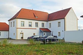 Bisloher Schloss 01 2020.JPG