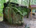 Steinbruch Katzenstein, westlich der Heilstättensiedlung, Summstein