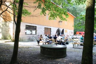 Brunnen Felsenkeller 2016.jpg