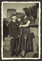 Rainer Appel mit Schwester Ursula  an der Treppe zum "unteren Garten" an der Ostseite der Villa (im Hintergrund <!--LINK'" 0:3-->/21). 1953