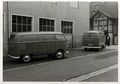 Firmenfahrzeuge (VW T1) von Reifen-Reichel in der Langen Straße, 1955