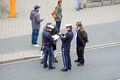 Polizeiliche Ermittlungsarbeiten nach dem Unfall am Festzug mit dem Ochsenwagen der Brauerei Tucher - Erntedankfestzug, Okt 2017