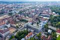 Blick über die Oststadt, im Vordergrund das Gebäude der Baugruppe Spiegelfabrik, im Hintergrund das Helene-Lange-Gymnasium, Juni 2020