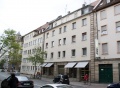 Das "Braune Haus", ehem. Sitz der <!--LINK'" 0:8--> in Fürth. Vereinfachter Wiederaufbau nach Kriegsschaden. Nr. 5 ebenfalls betroffen (links daneben)