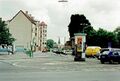 Die Billinganlage mit dem Zollhäuschen hinter der Litfaßsäule, Februar 2001