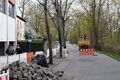 Die Dambacher Straße während der Umbauphase zur Fahrradstraße auf der Höhe der Max-Grundig-Schule, April 2021