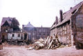 Links Rückseite von Bergstr. 2 und Giebelrest von Staudengasse 18, mittig dahinter Löwenplatz 2, rechts Rückseite von Geleitsgasse 2, 1971