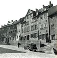 Die ehem. Bergstraße am Gänsberg, links im Bild die Gaststätten Zum Gänsberg und Wacht am Rhein, ca. 1950