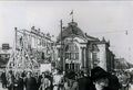 Michaelis-Kirchweih vor dem Stadttheater, 1949