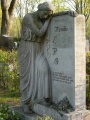 Kunstvoller alter Grabstein auf dem Fürther <!--LINK'" 0:132-->