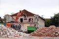 Abrissarbeiten an der ehem. Volksbücherei in der Südstadt, Aug. 2024