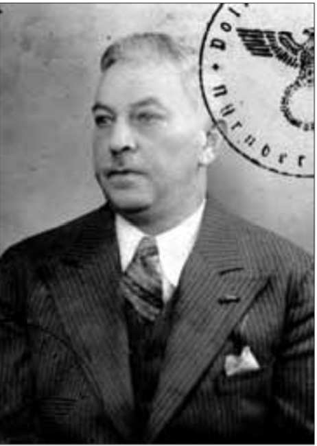 Max Treumann, Foto aus Kennkartenantrag .png