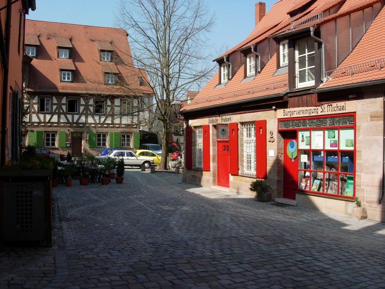 Waagplatz von Osten.jpg