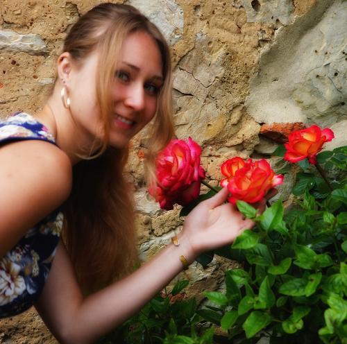 Datei:Marie Alin Erler V3.jpg