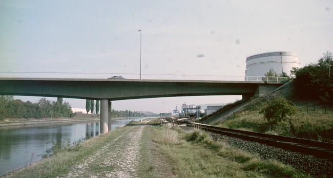 Br-hafenbrücke.jpg