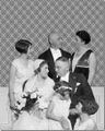 Hochzeit von Auguste Midas mit Ernst Mohr, 1929 <span class="smw-highlighter" data-type="8" data-state="inline" data-title="Hinweis" title="Urheber: unbekanntLizenz: NoC-NC 1.0"><span class="smwtticon note"></span><span class="smwttcontent">Urheber: unbekannt<br><br>Lizenz: NoC-NC 1.0</span></span>
