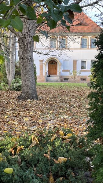 Datei:Weiherhofer Straße 53 Frontansicht.jpeg