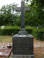 Grabstein F.E.T. Lehmus.JPG