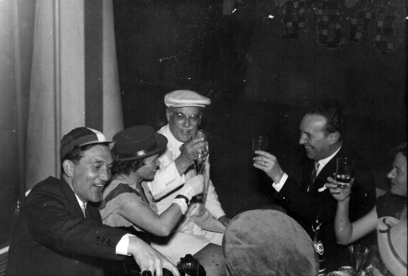 Datei:Schickedanz Fasching.jpg