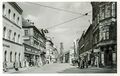 Ansichtskarte mit Blick in die Schwabacher Straße, ca. 1950 <span class="smw-highlighter" data-type="8" data-state="inline" data-title="Hinweis" title="Lizenz: CC BY-SA 4.0"><span class="smwtticon note"></span><span class="smwttcontent">Lizenz: CC BY-SA 4.0</span></span>
