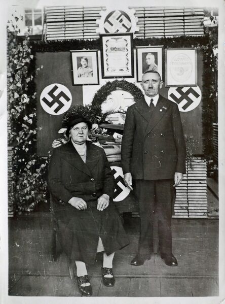 Datei:Stadeln Warmuth Christian 1944.JPG