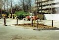 Die neue Kehre in der Jakob-Henle-Straße vor der damaligen Kinderklinik, April 1993 <span class="smw-highlighter" data-type="8" data-state="inline" data-title="Hinweis" title="Urheber: Klaus-Peter SchaackLizenz: CC BY-SA 3.0"><span class="smwtticon note"></span><span class="smwttcontent">Urheber: <!--LINK'" 0:54--><br><br>Lizenz: CC BY-SA 3.0</span></span>