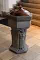 Taufstein in der Kirche St. Martin auf der Wilhelmshöhe, Dez. 2020 <span class="smw-highlighter" data-type="8" data-state="inline" data-title="Hinweis" title="Urheber: Kamran SalimiLizenz: CC BY-SA 3.0"><span class="smwtticon note"></span><span class="smwttcontent">Urheber: <!--LINK'" 0:38--><br><br>Lizenz: CC BY-SA 3.0</span></span>