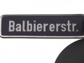 Straßenschild Balbiererstraße <span class="smw-highlighter" data-type="8" data-state="inline" data-title="Hinweis" title="Urheber: BaringelLizenz: CC BY-SA 3.0"><span class="smwtticon note"></span><span class="smwttcontent">Urheber: <!--LINK'" 2:27--><br><br><br>Lizenz: CC BY-SA 3.0</span></span>